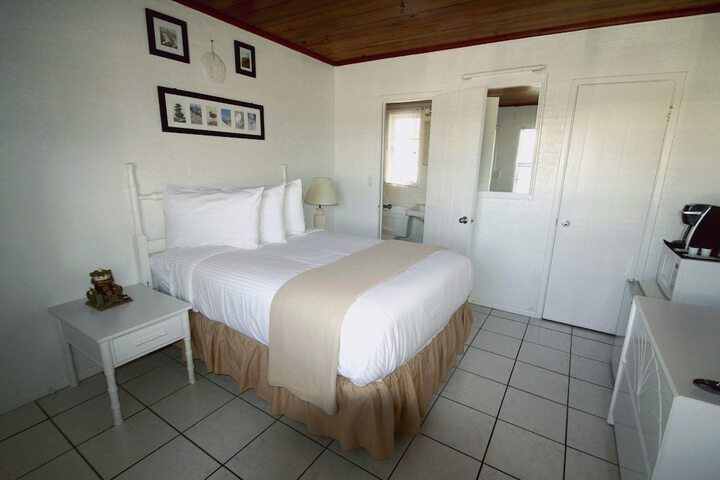Room 22 of 43
