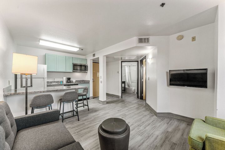 Metro Chandler Extended Stay