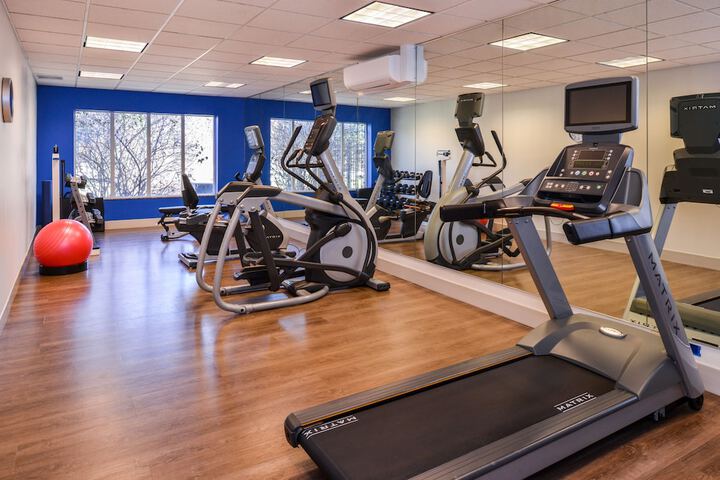 Holiday Inn Express Hotel & Suites Urbana-Champaign by IHG