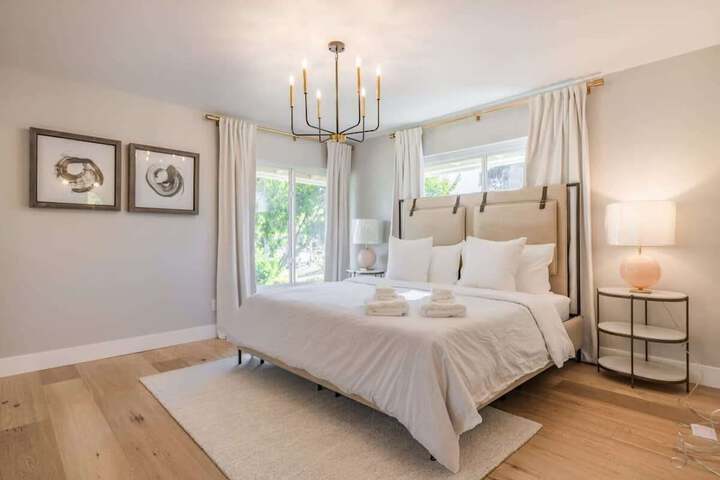 at Marbella Lane - Cozy Modern Home w / Relaxing Design & Pool