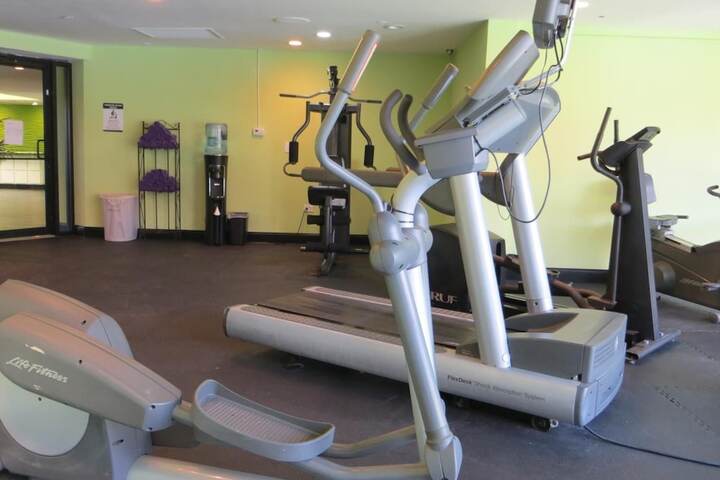 Health and Fitness 27 of 33