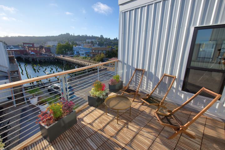 Sundeck 153 of 159