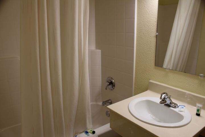 Rodeway Inn Medford South I-5