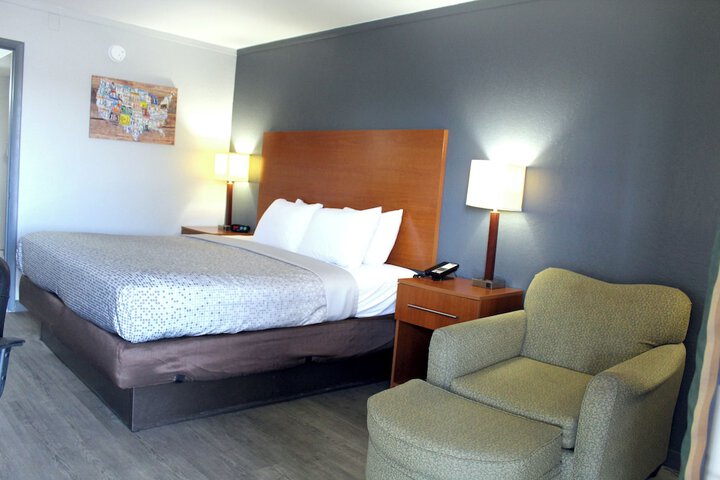 Econo Lodge Franklin South