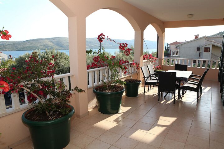 Terrace/Patio 29 of 59
