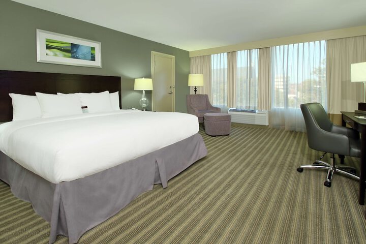 DoubleTree by Hilton Hotel Newark Ohio