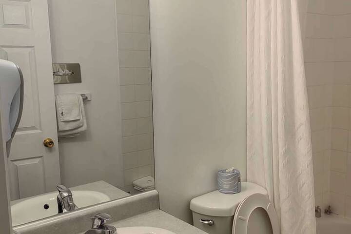 Room 80 of 95