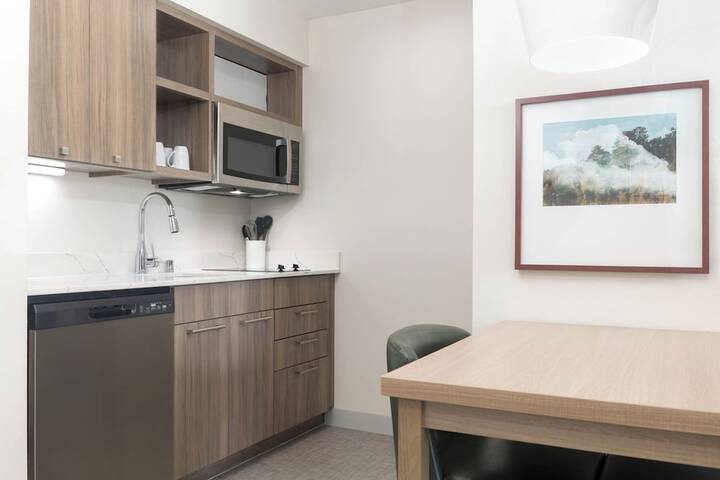 Homewood Suites by Hilton Puyallup Tacoma