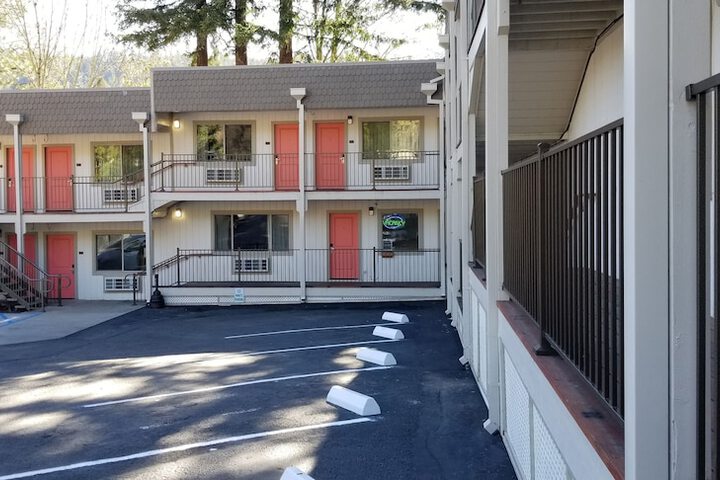 Hotel 3 of 23