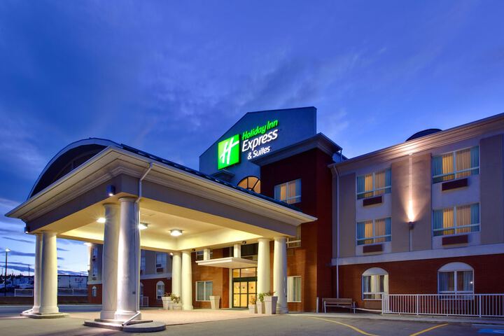 Hotel 4 of 34
