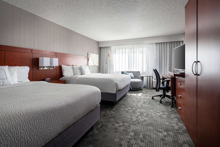 Room 21 of 49