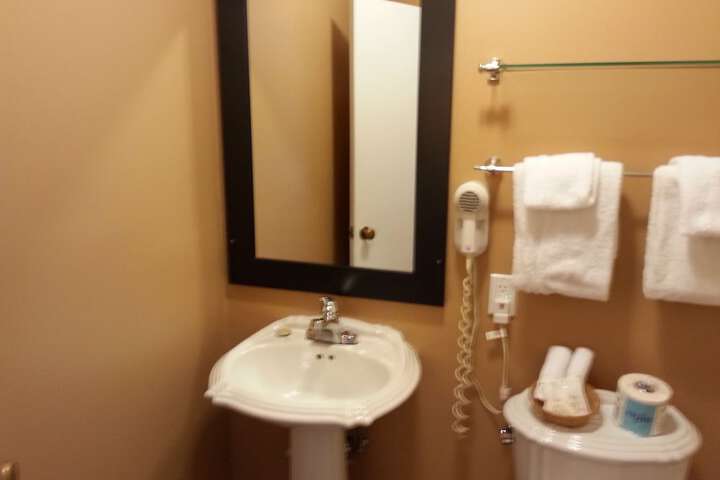 Room 36 of 47