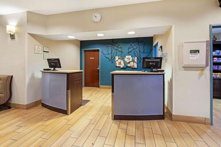 Hotel Interior 12 of 46