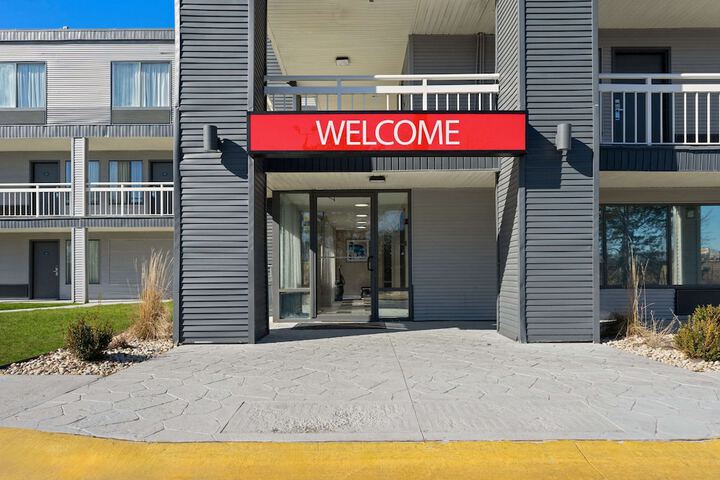 Hotel 5 of 58