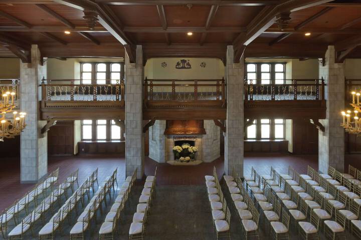 The Tudor Arms Hotel Cleveland - a DoubleTree by Hilton