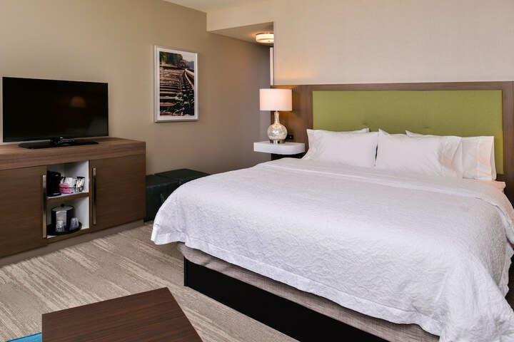 Hampton Inn Omaha Airport