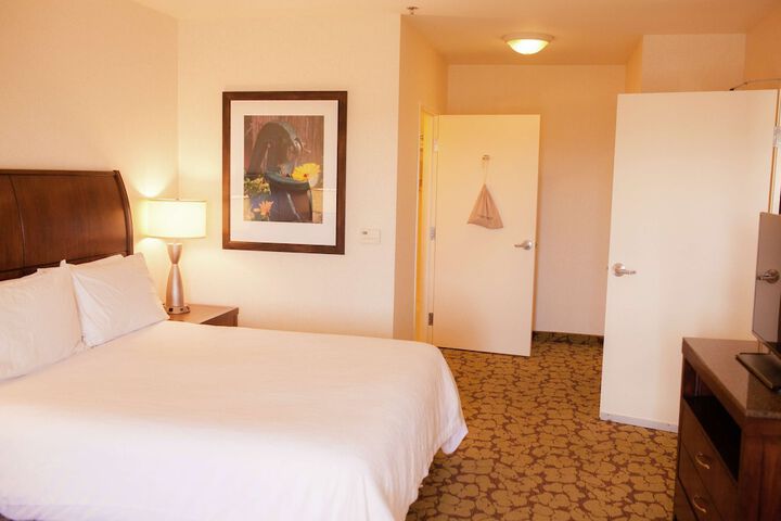 Room 38 of 53