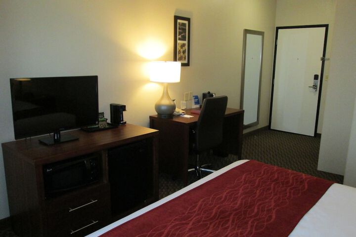 Room 43 of 73