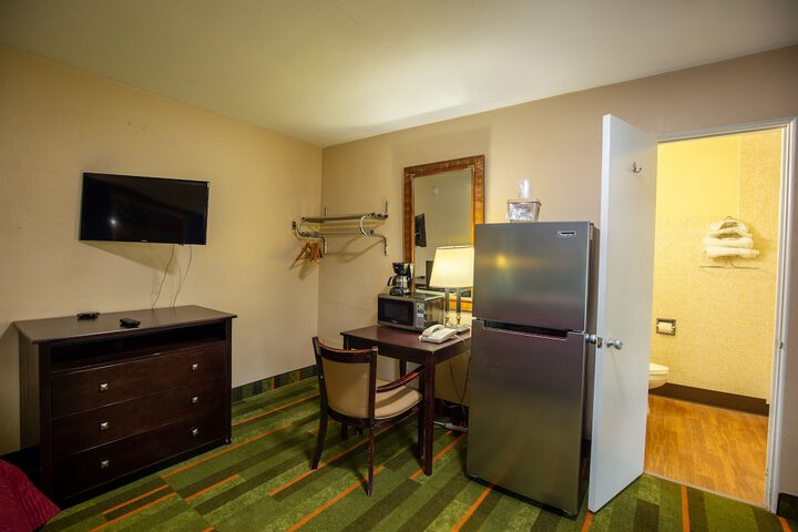 Room 21 of 24