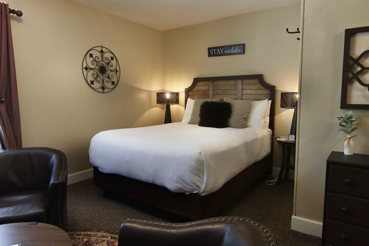 Room 14 of 153