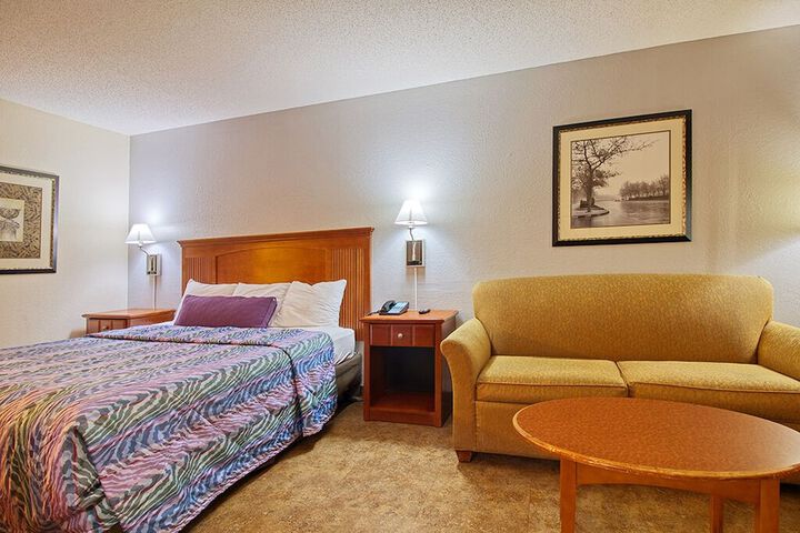 Room 15 of 20