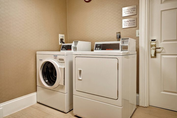Courtyard by Marriott Cape Cod Hyannis