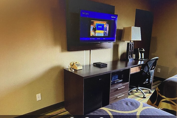 Super 8 by Wyndham Superior WI