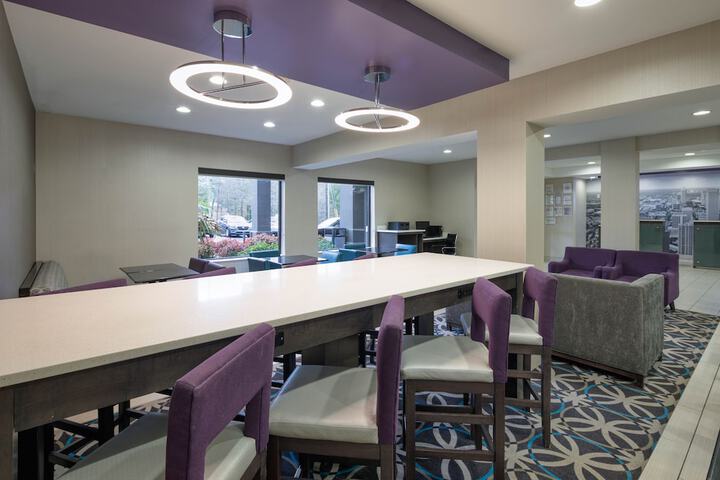 Hotel Interior 10 of 37