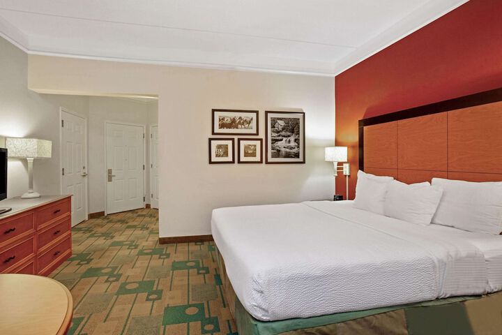 Room 36 of 53