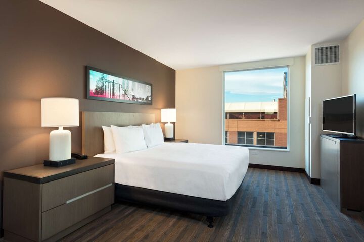 Room 21 of 45