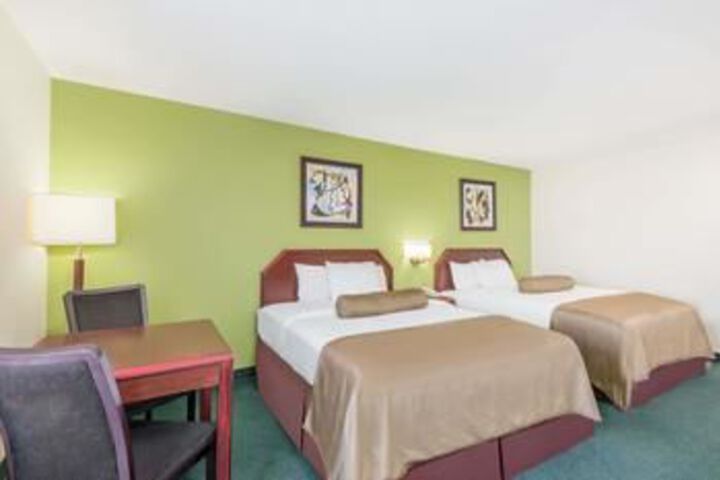 SureStay Plus Hotel by Best Western Somerset