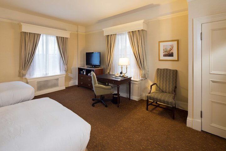 Room 26 of 64