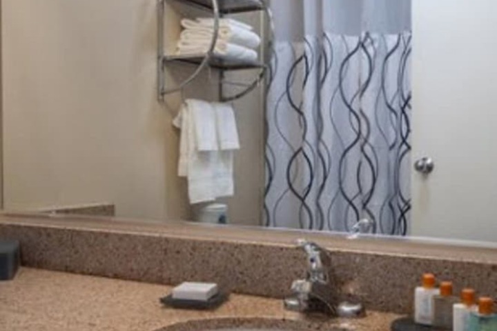 The Breakers Hotel & Suites