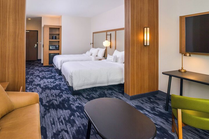 Room 18 of 34