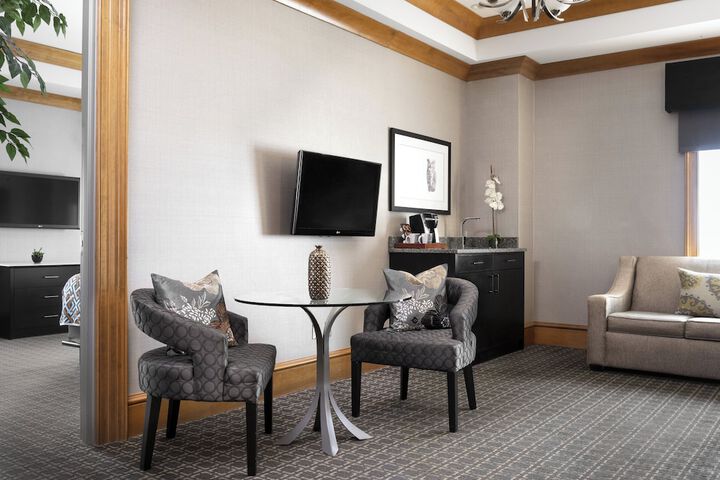Room 48 of 69