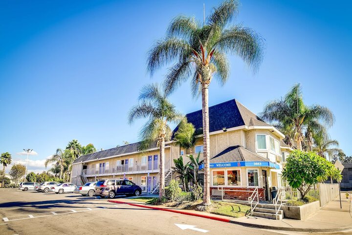 Hotel 4 of 30