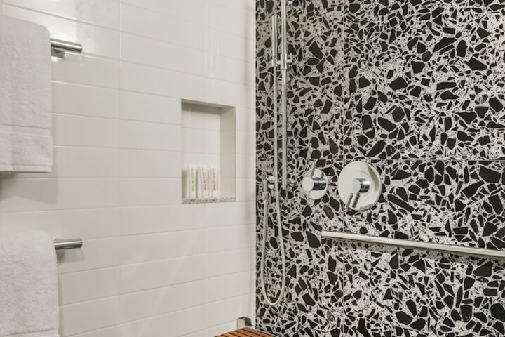 Room 20 of 59
