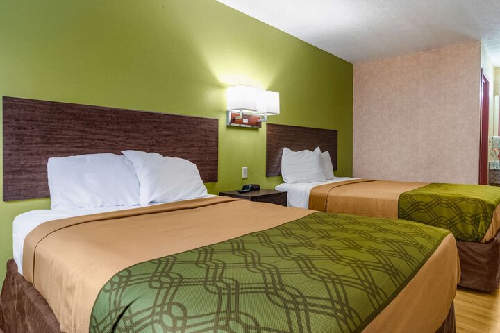 Econo Lodge Kent - Akron West