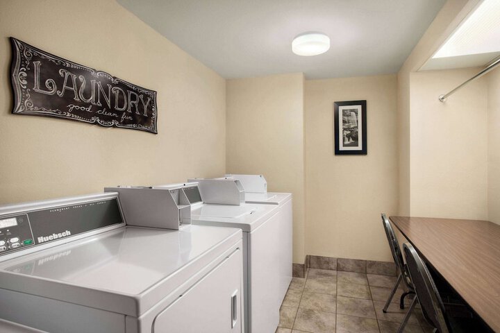 Ramada by Wyndham Pigeon Forge North