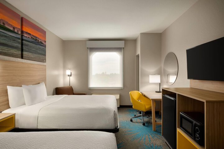 Days Inn & Suites by Wyndham Prattville-Montgomery