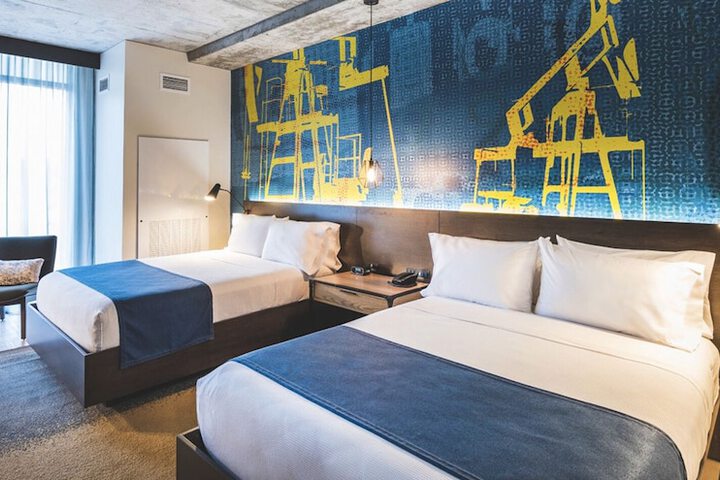 Hotel Indigo Tulsa DWTN-Entertainment Area by IHG