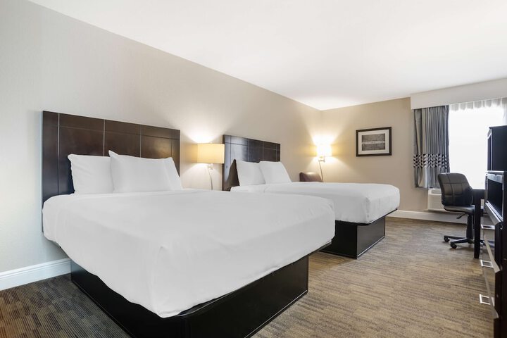 Room 20 of 27