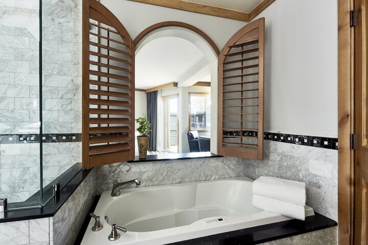 The Landing Resort & Spa