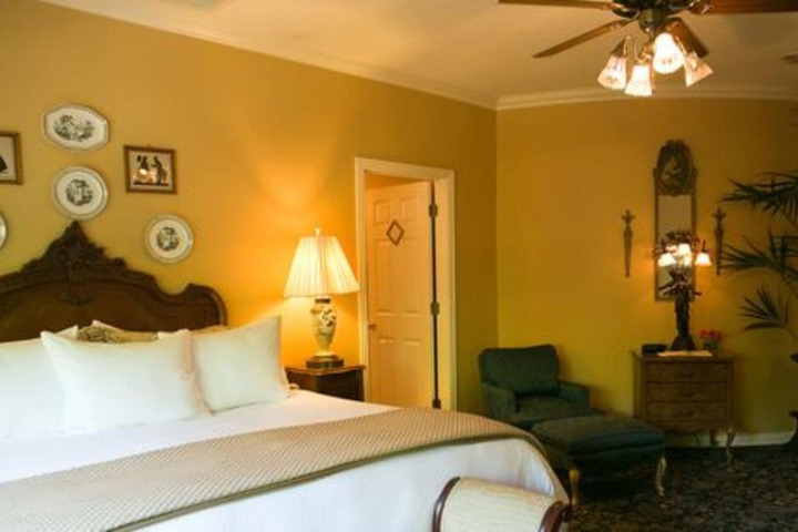 The Sanford House Inn & Spa