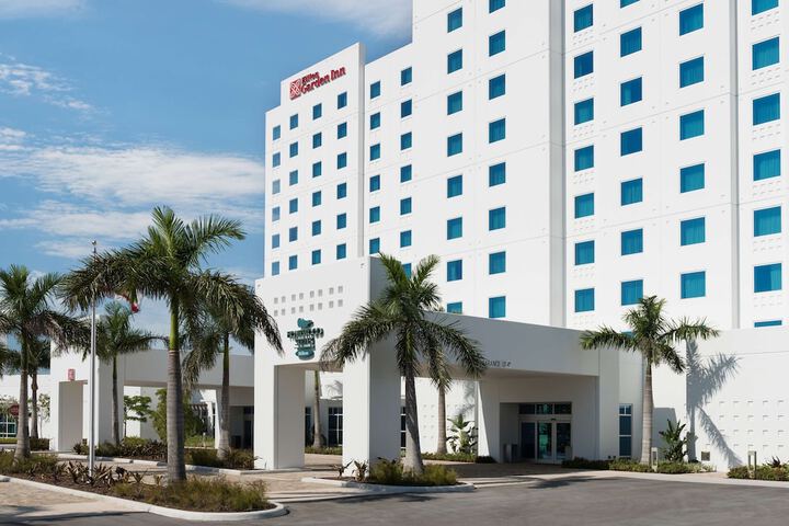 Hotel 3 of 35