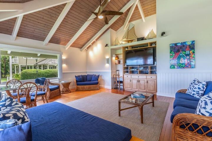 Makana Nui 3 Bedroom Home by RedAwning