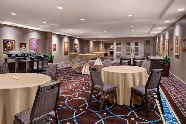 Sheraton New Orleans Hotel