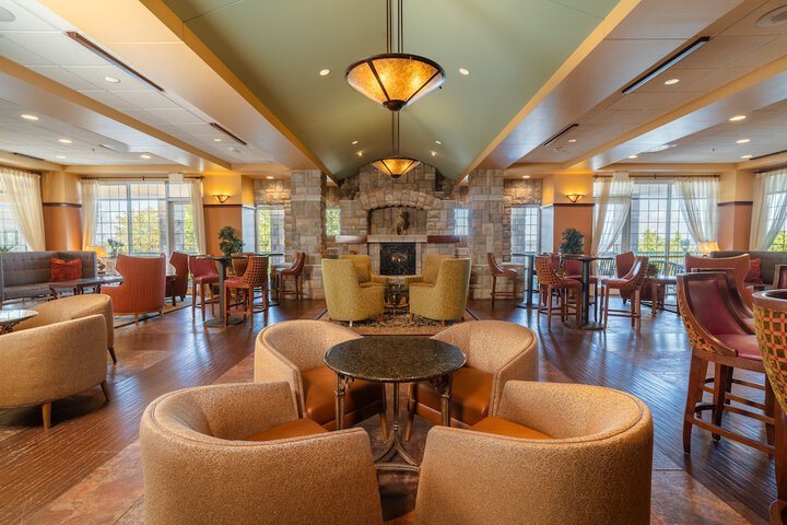 Chateau on the Lake Resort Spa and Convention Center