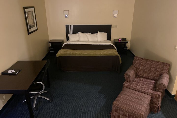 Room 11 of 31