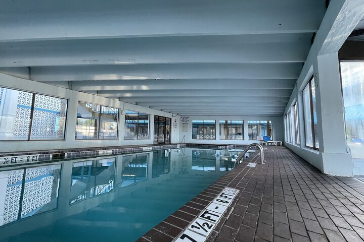 Pool 8 of 37